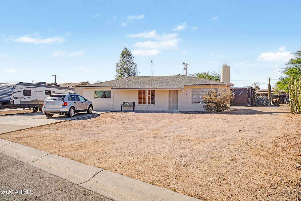 924 Granada Avenue - Photo 1