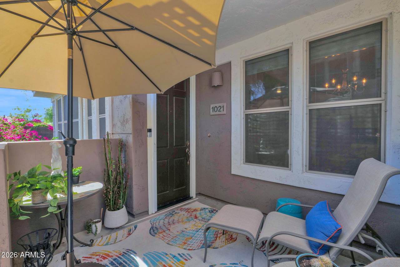 https://bt-photos.global.ssl.fastly.net/armls/1280_boomver_1_7032796-2.jpg