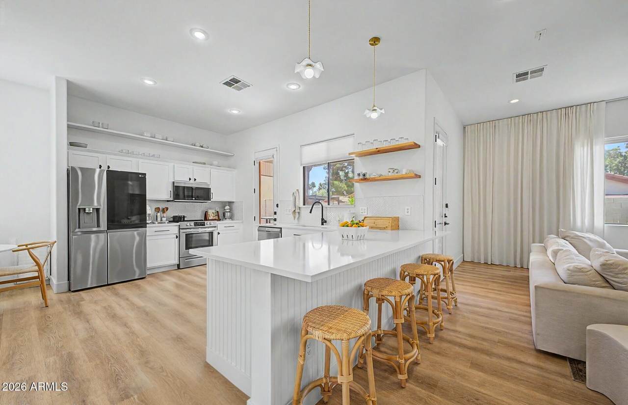 1535 Kings Court - Photo 1