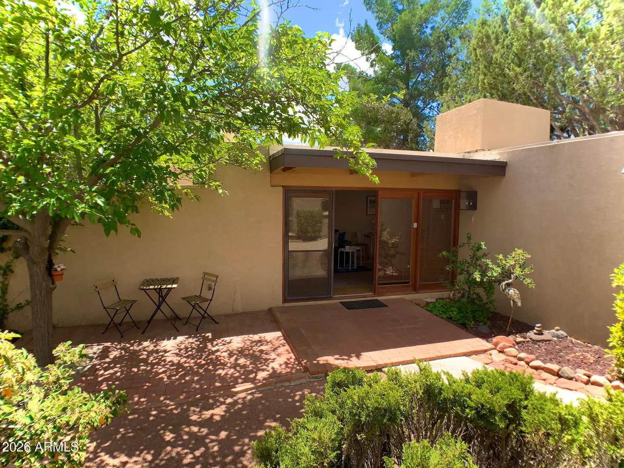 230 Sunset Drive - Photo 1