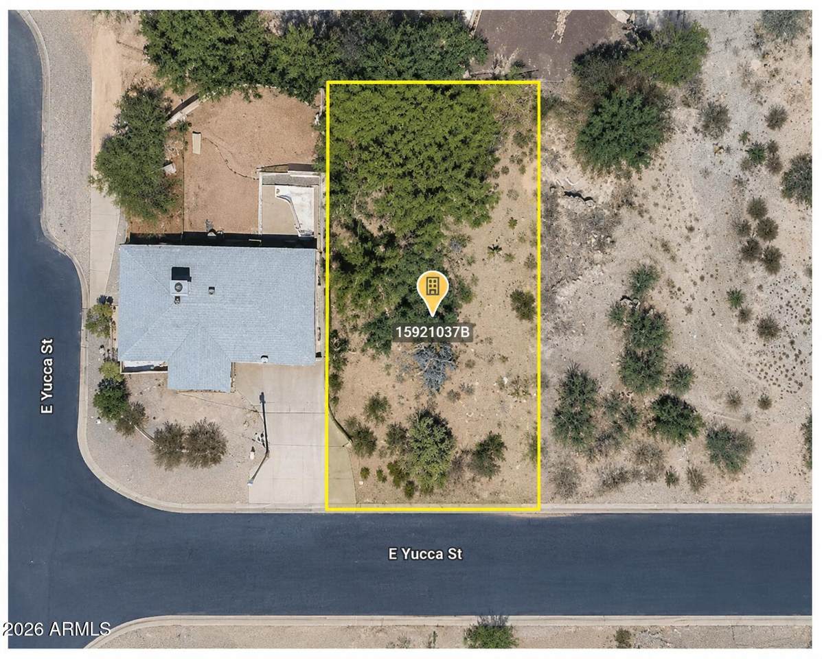 1508 Yucca Street - Photo 1