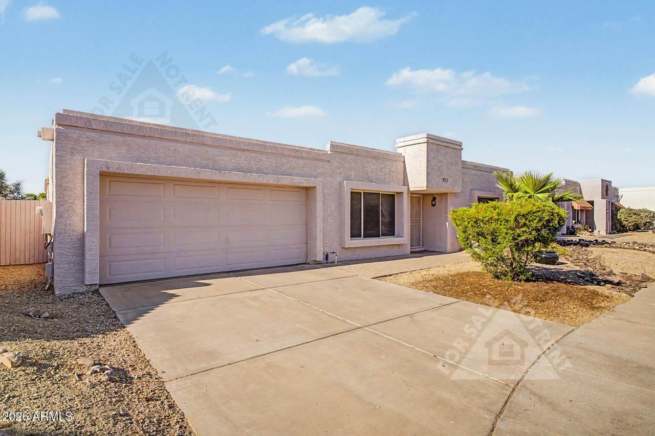 912 Villa Rita Drive - Photo 1