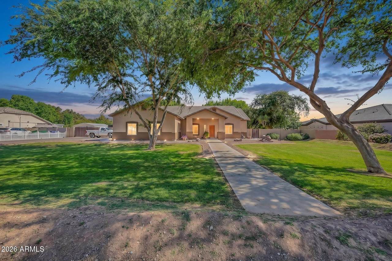 2141 Melrose Street - Photo 1