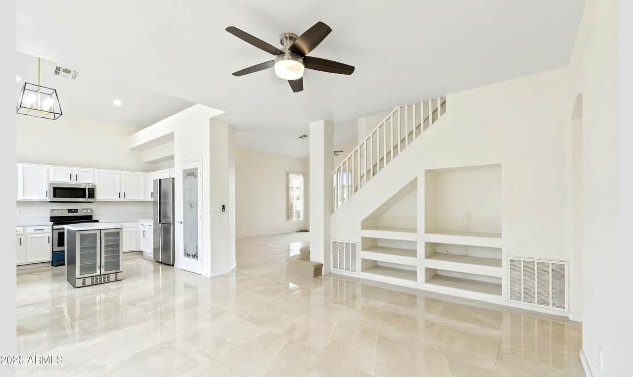 4802 94TH Lane - Photo 1