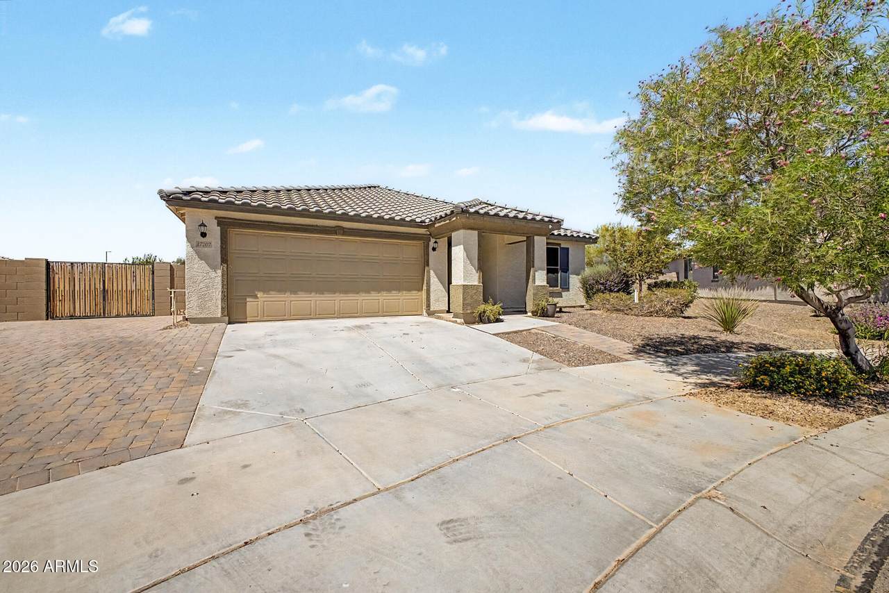 17207 Pinnacle Vista Drive - Photo 1