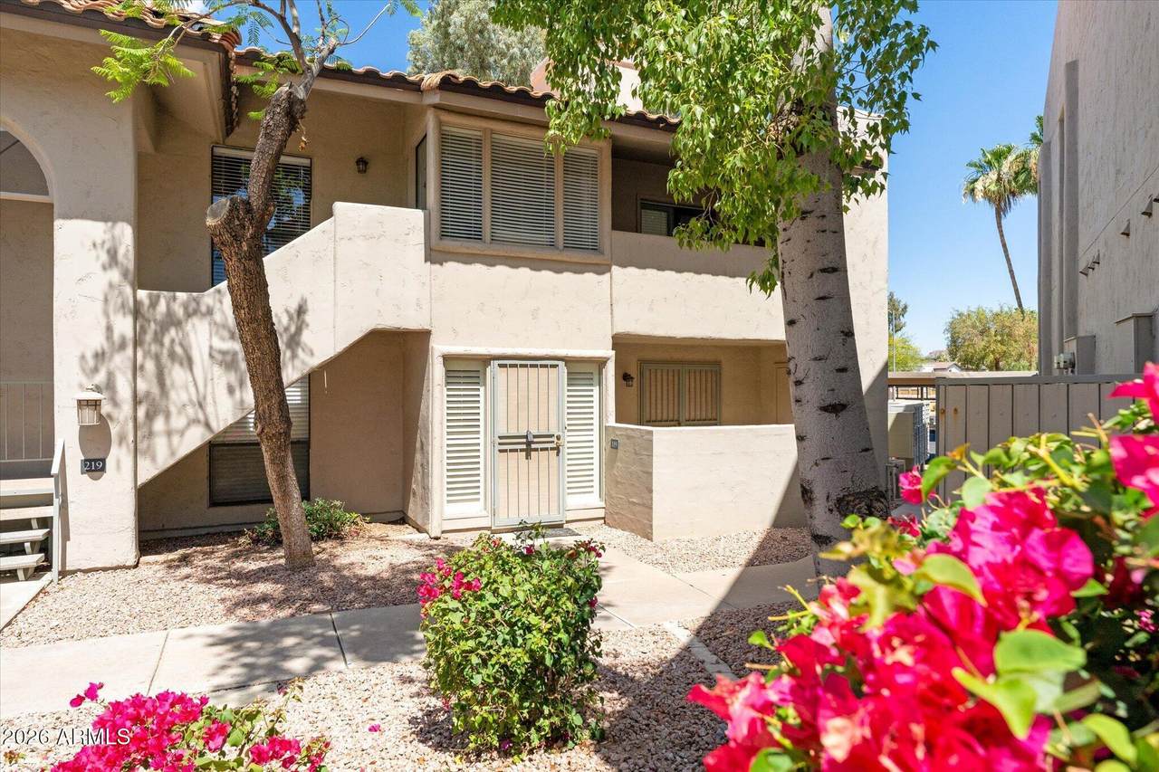 1820 Morten Avenue - Photo 1