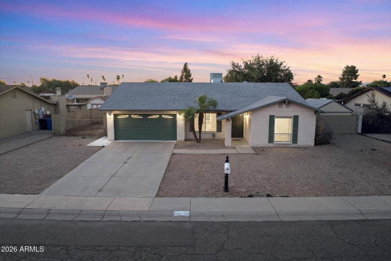 1434 Kerry Lane - Photo 1