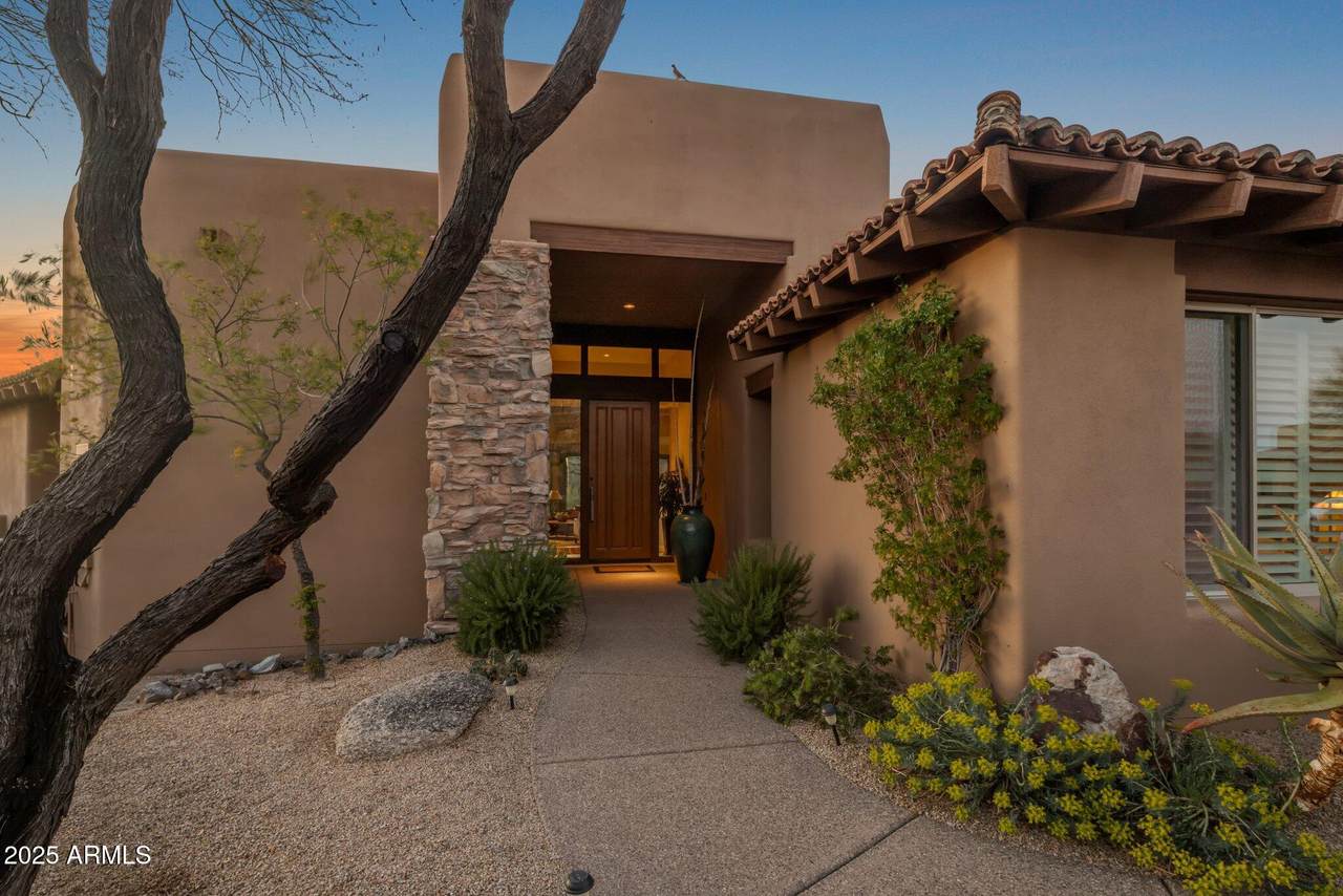 9904 Lookout Mountain Drive - Photo 1