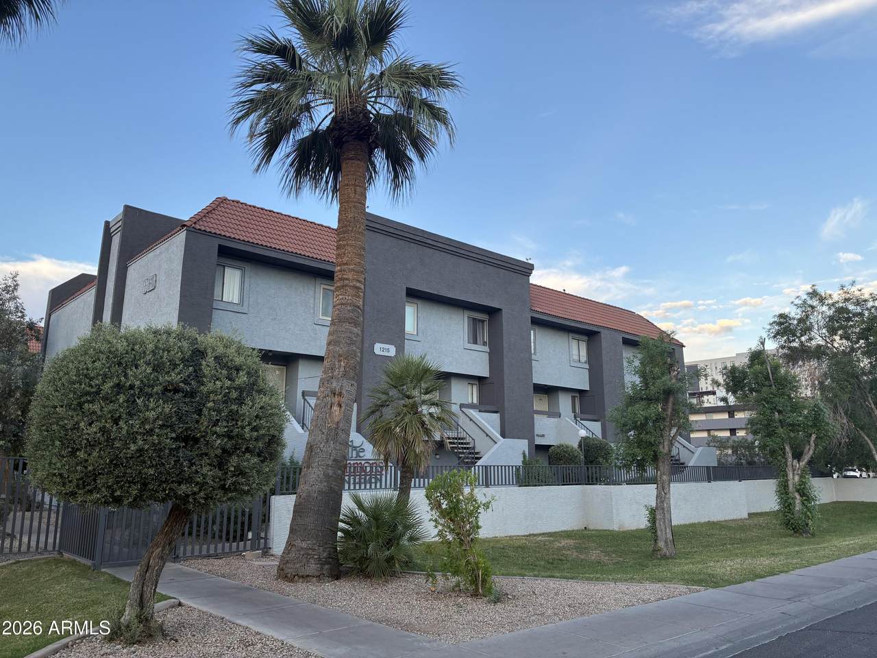 1215 Lemon Street - Photo 1