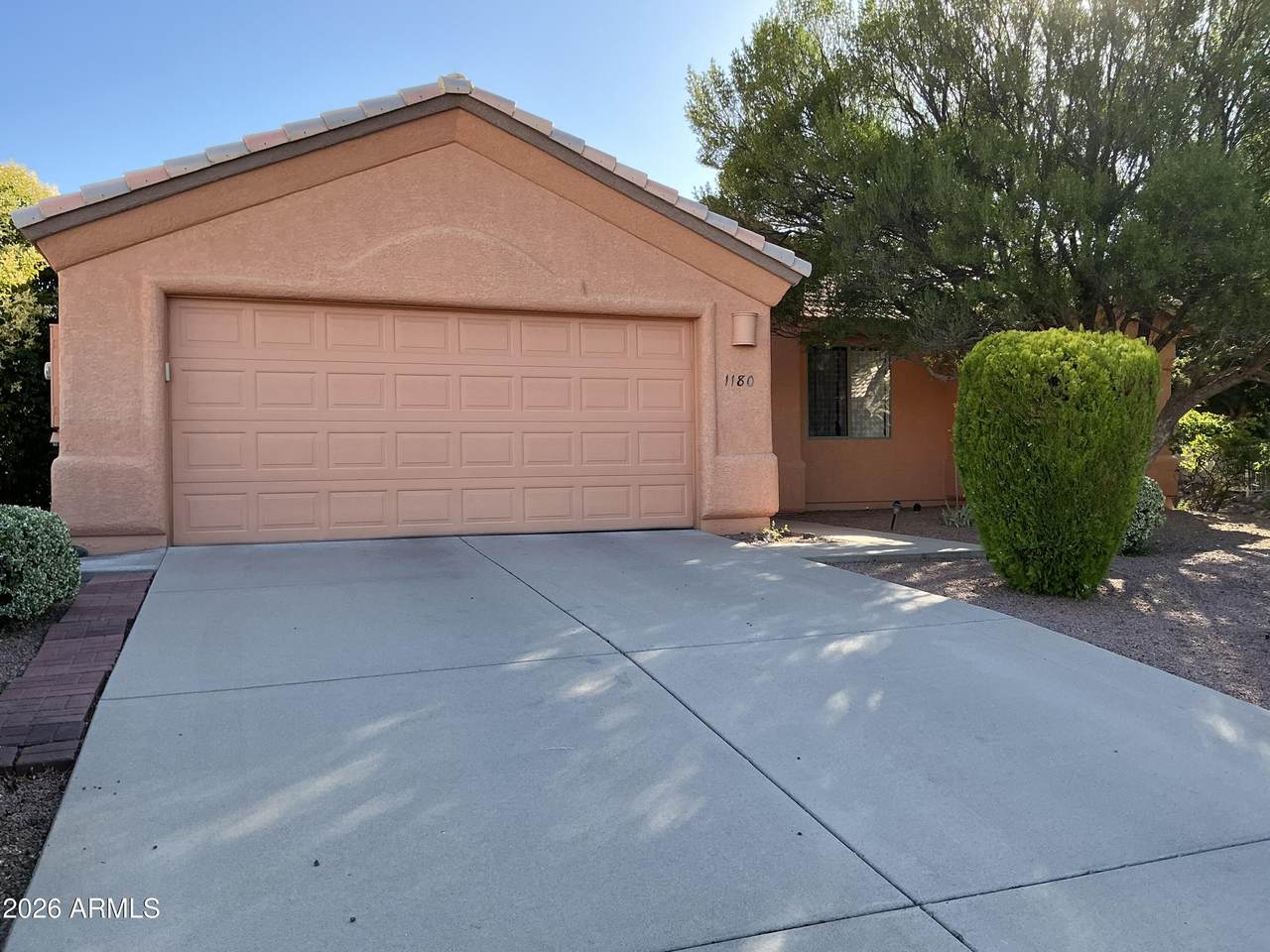 1180 Vista Grande Drive - Photo 1