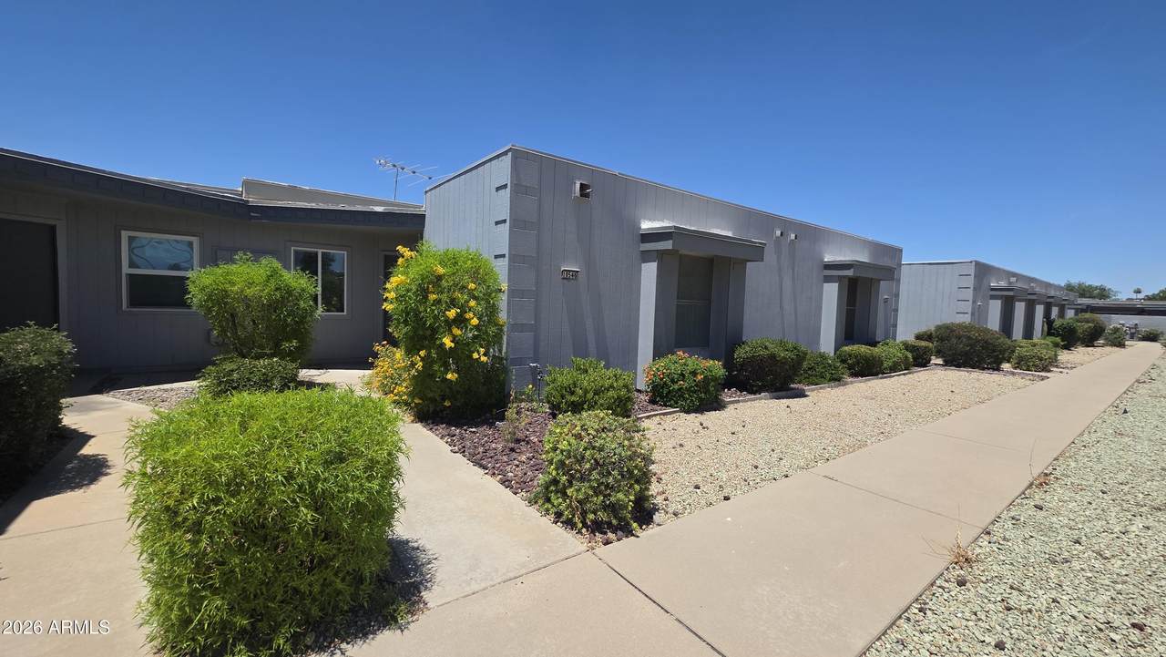 10546 Palmeras Drive - Photo 1