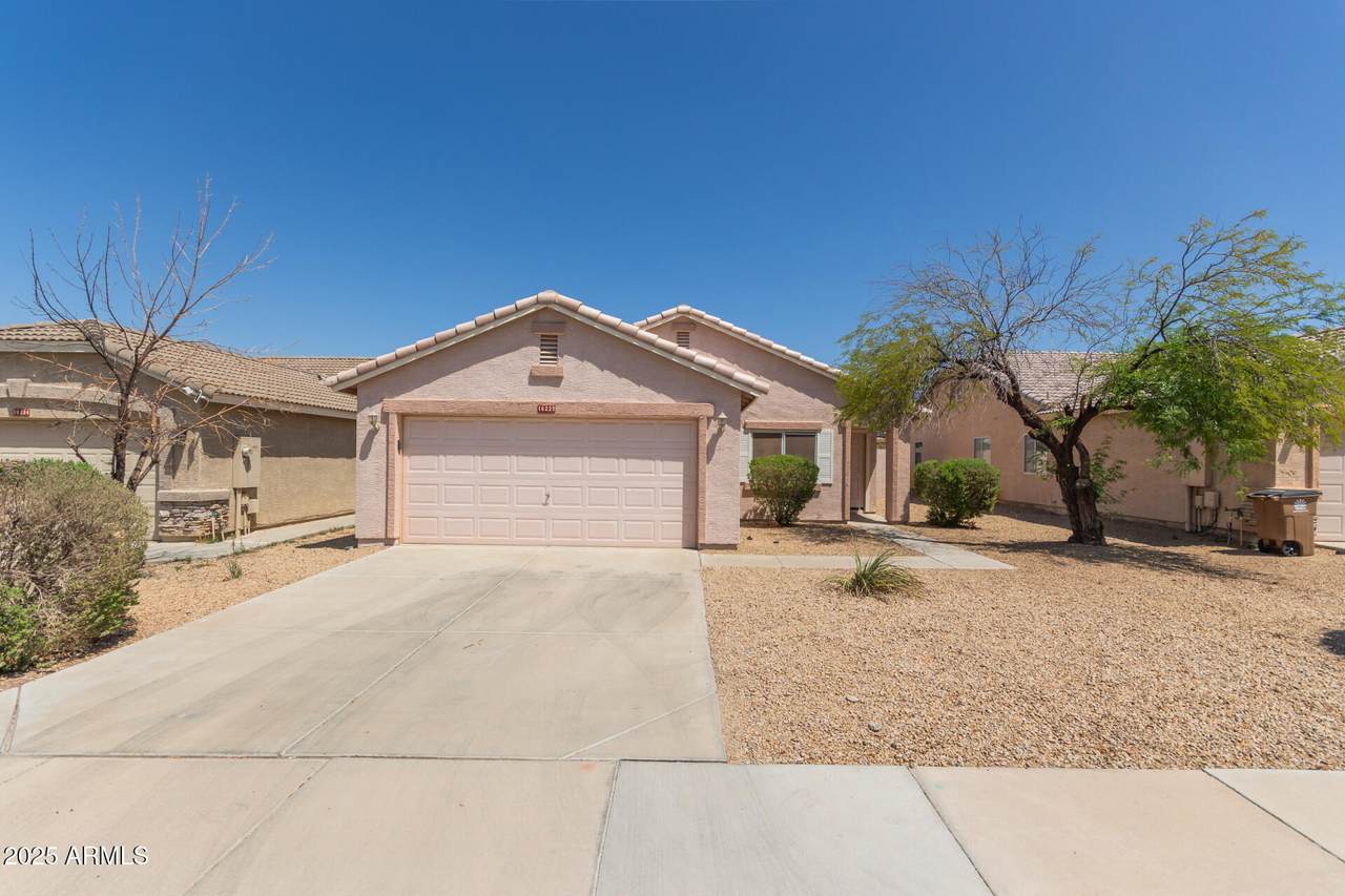 16228 Larkspur Drive - Photo 1