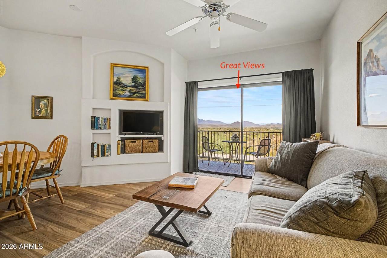 10401 Saguaro Boulevard - Photo 1