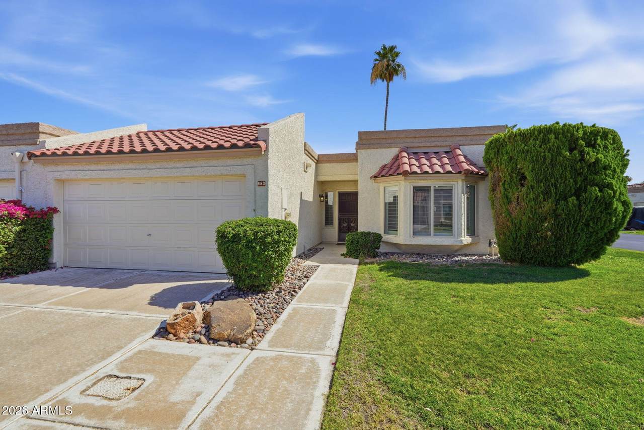 663 Saguaro Way - Photo 1