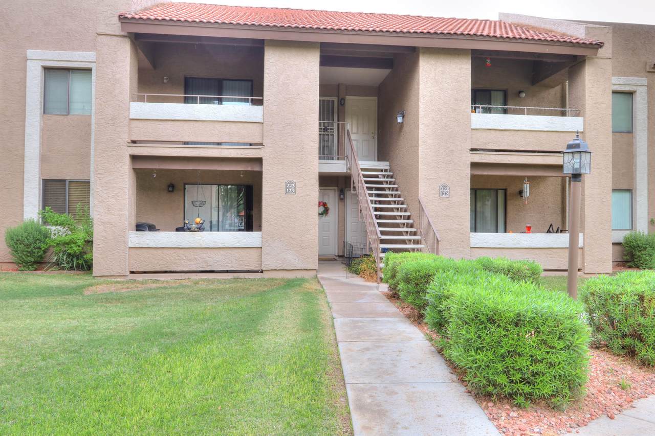 2146 Isabella Avenue - Photo 1