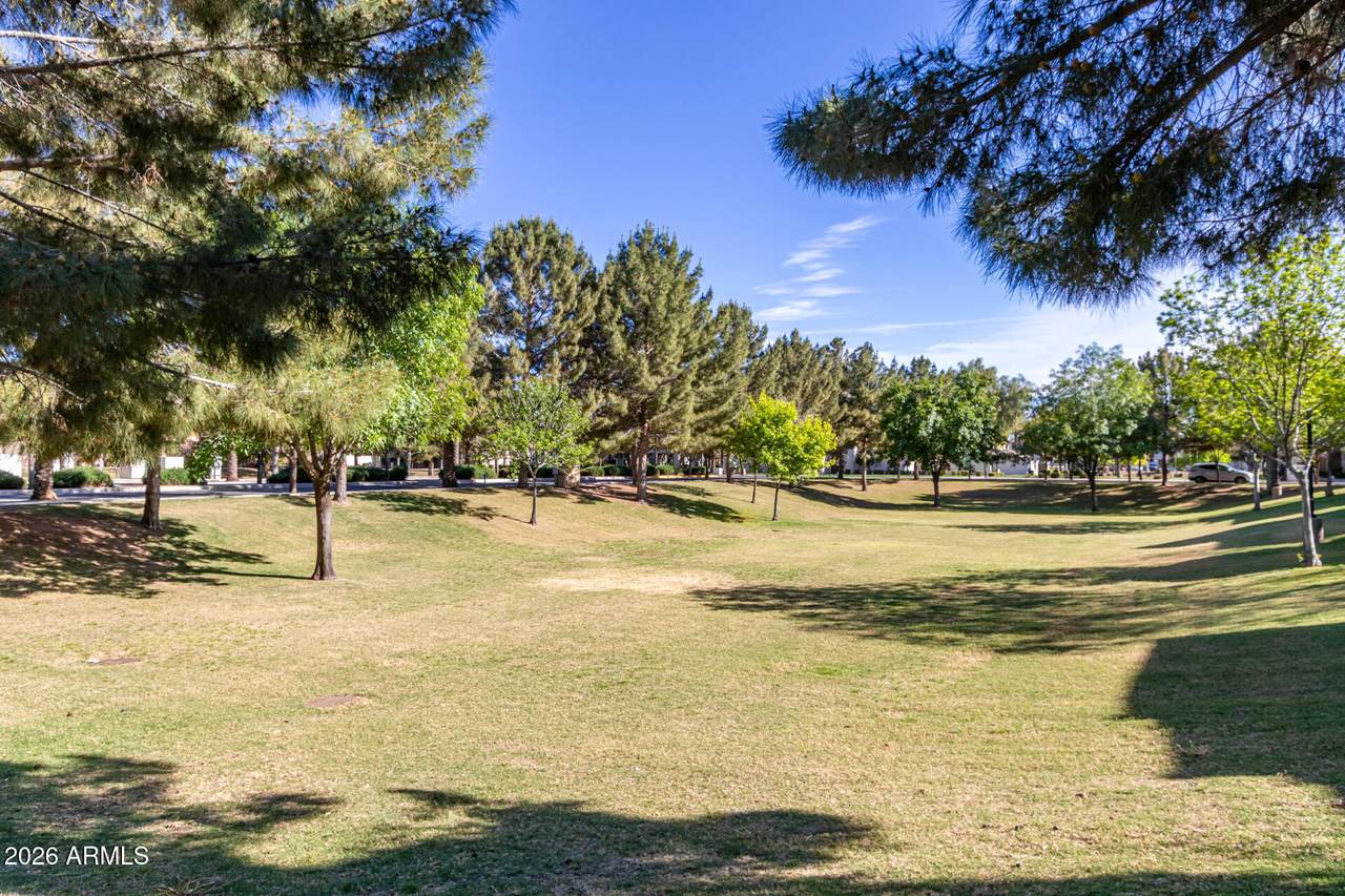 https://bt-photos.global.ssl.fastly.net/armls/1280_boomver_1_7039993-2.jpg