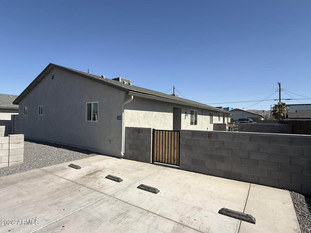 1845 Illini Street - Photo 1