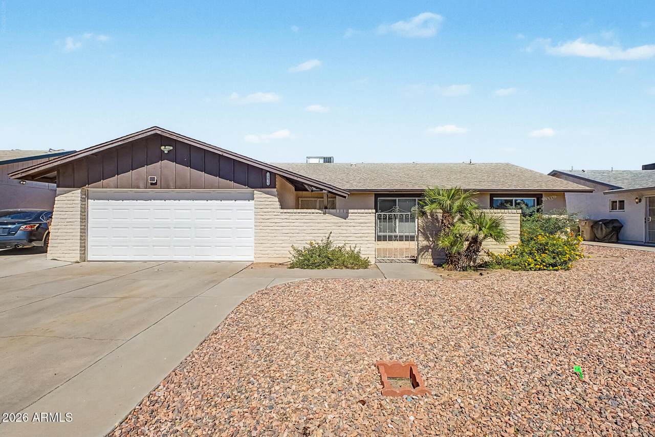 13825 52ND Avenue - Photo 1