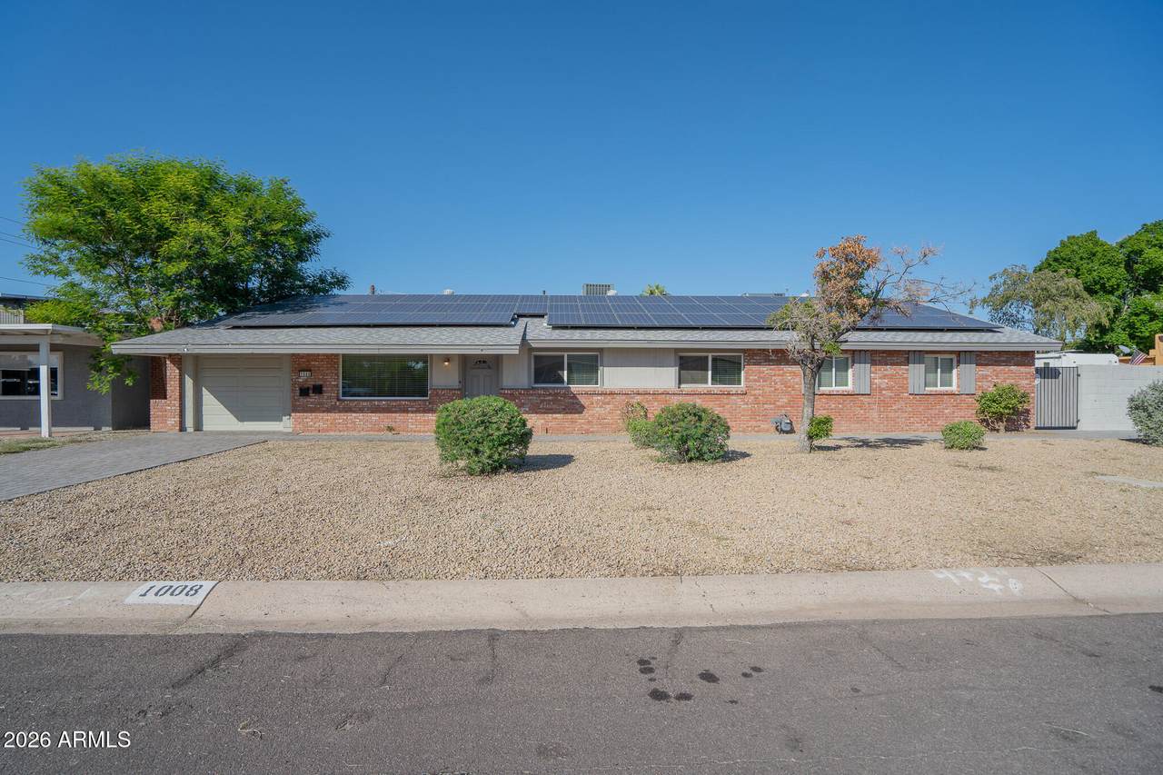 1008 Citrus Way - Photo 1