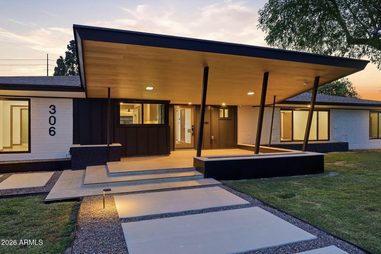 306 Fraser Drive - Photo 1