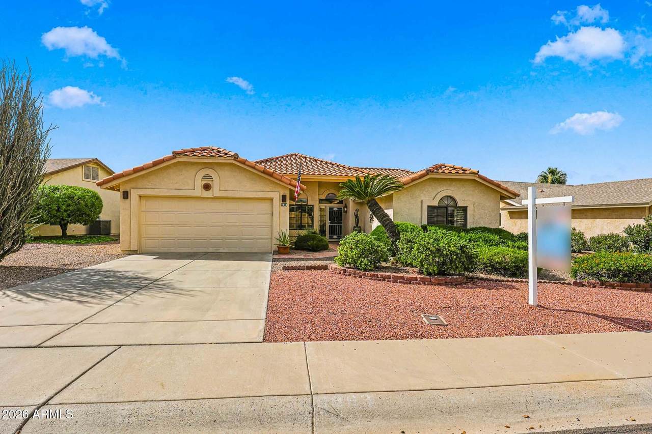9863 Menadota Drive - Photo 1