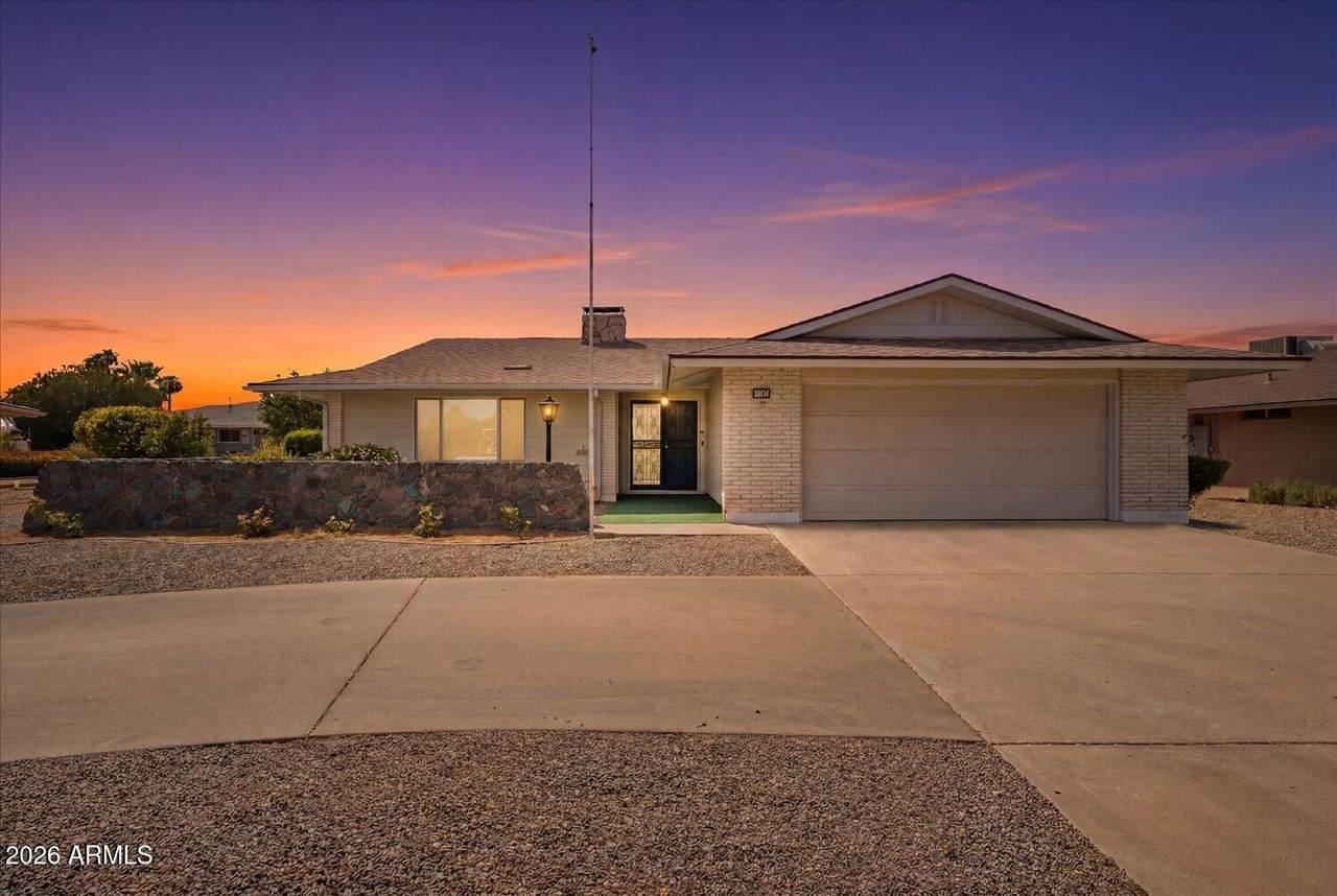 11193 Thunderbird Boulevard - Photo 1