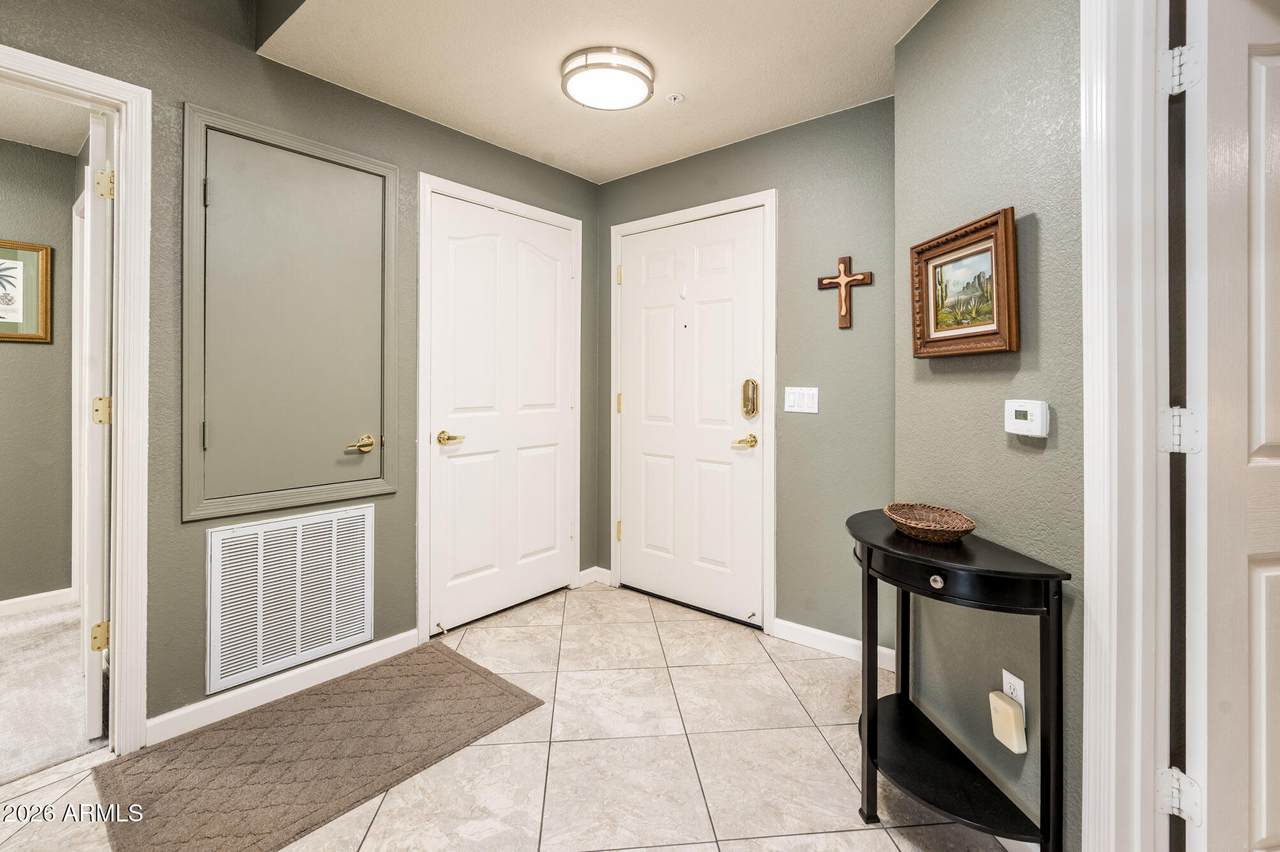14950 Mountain View Boulevard - Photo 1