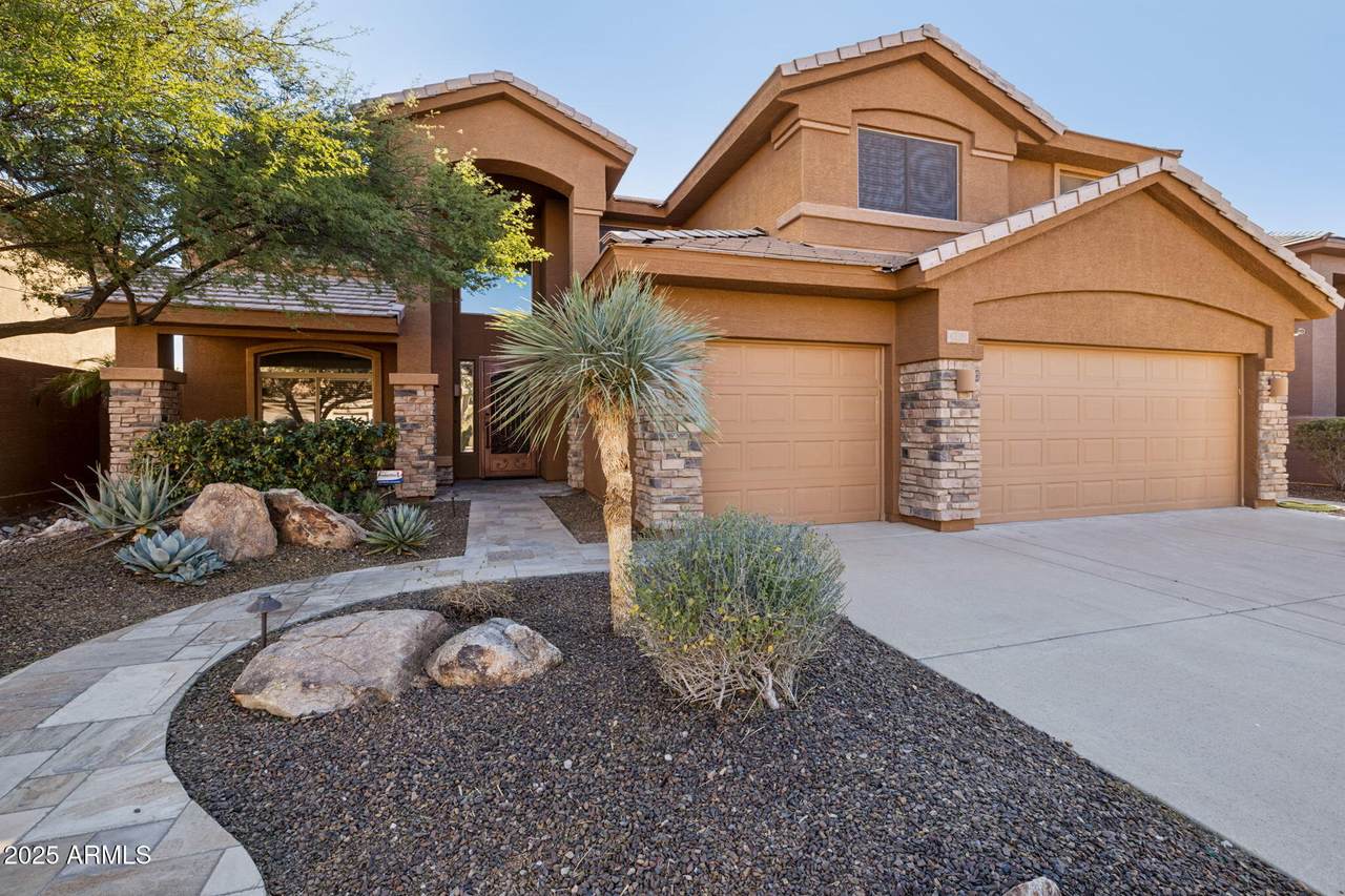 6025 Palomino Lane - Photo 1