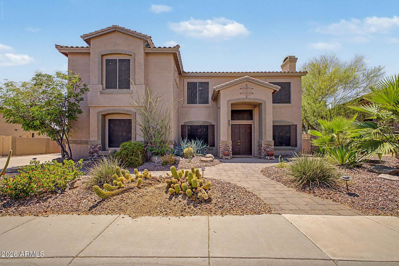 1412 Vincent Circle - Photo 1