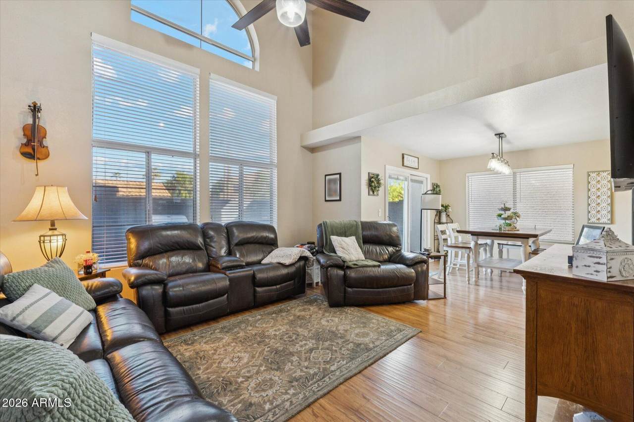 https://bt-photos.global.ssl.fastly.net/armls/1280_boomver_1_7042869-2.jpg