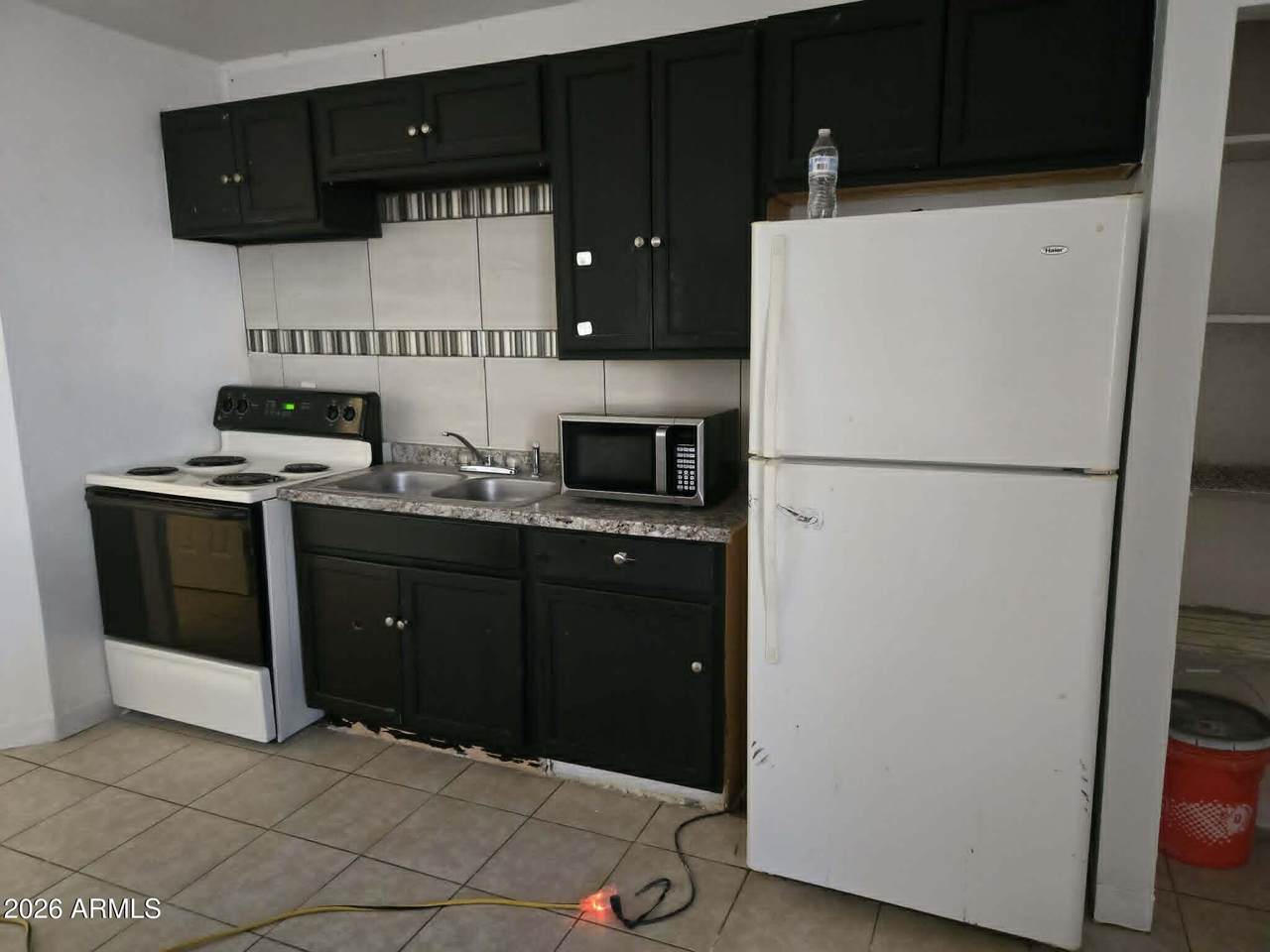 https://bt-photos.global.ssl.fastly.net/armls/1280_boomver_1_7042908-2.jpg