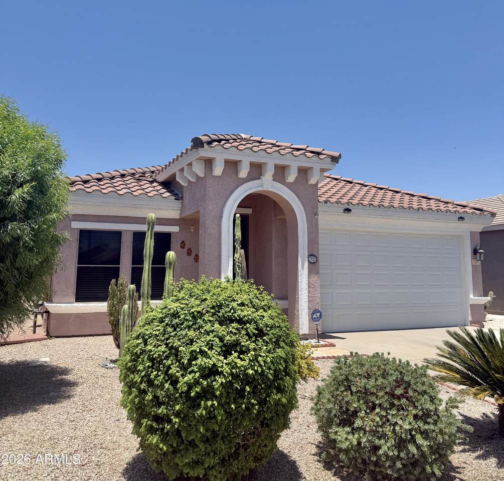 752 Cowboy Cove Trail - Photo 1