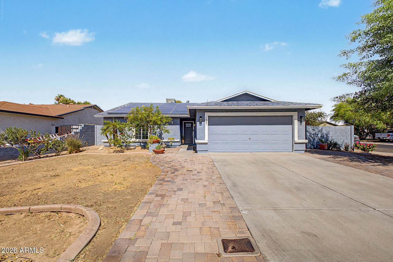 5421 73RD Drive - Photo 1