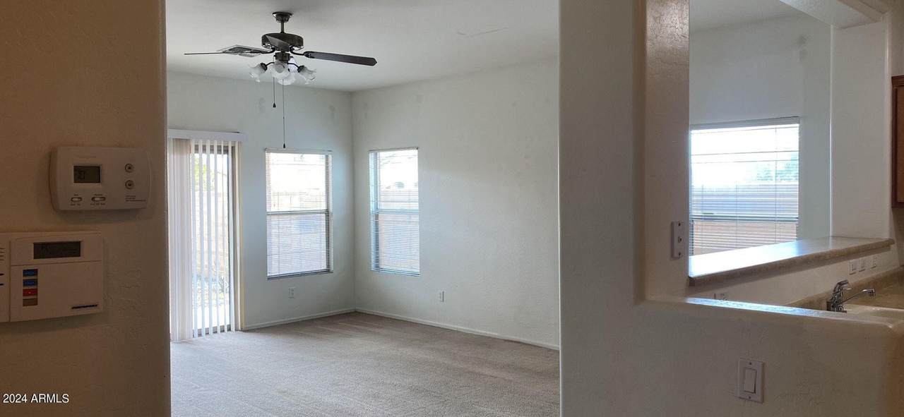 https://bt-photos.global.ssl.fastly.net/armls/1280_boomver_1_7043472-2.jpg