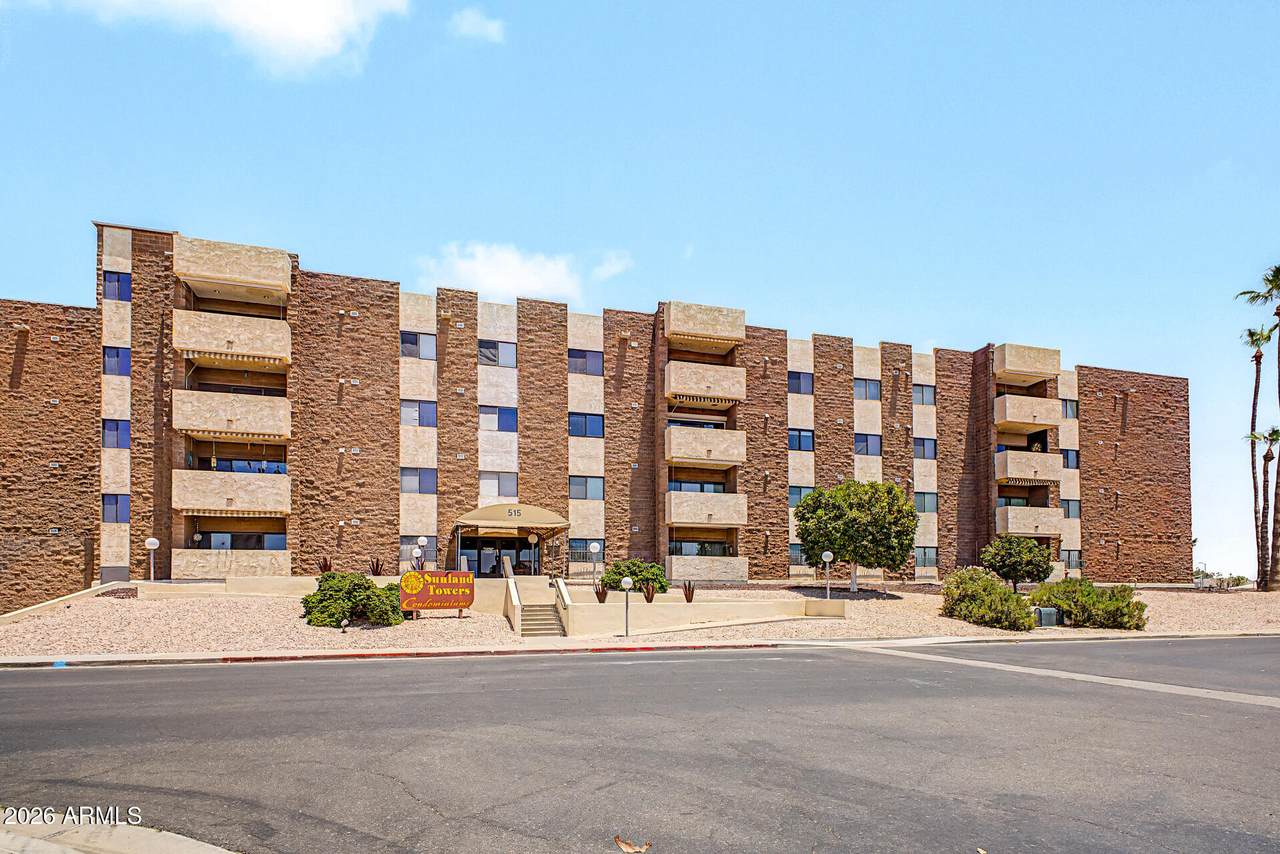515 Parkcrest - Photo 1