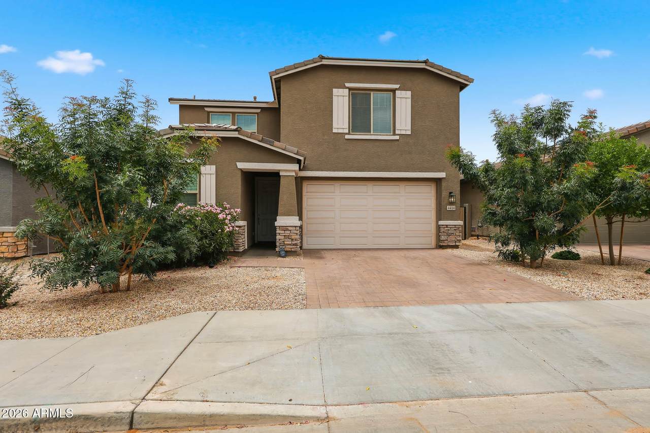 4414 109TH Avenue - Photo 1