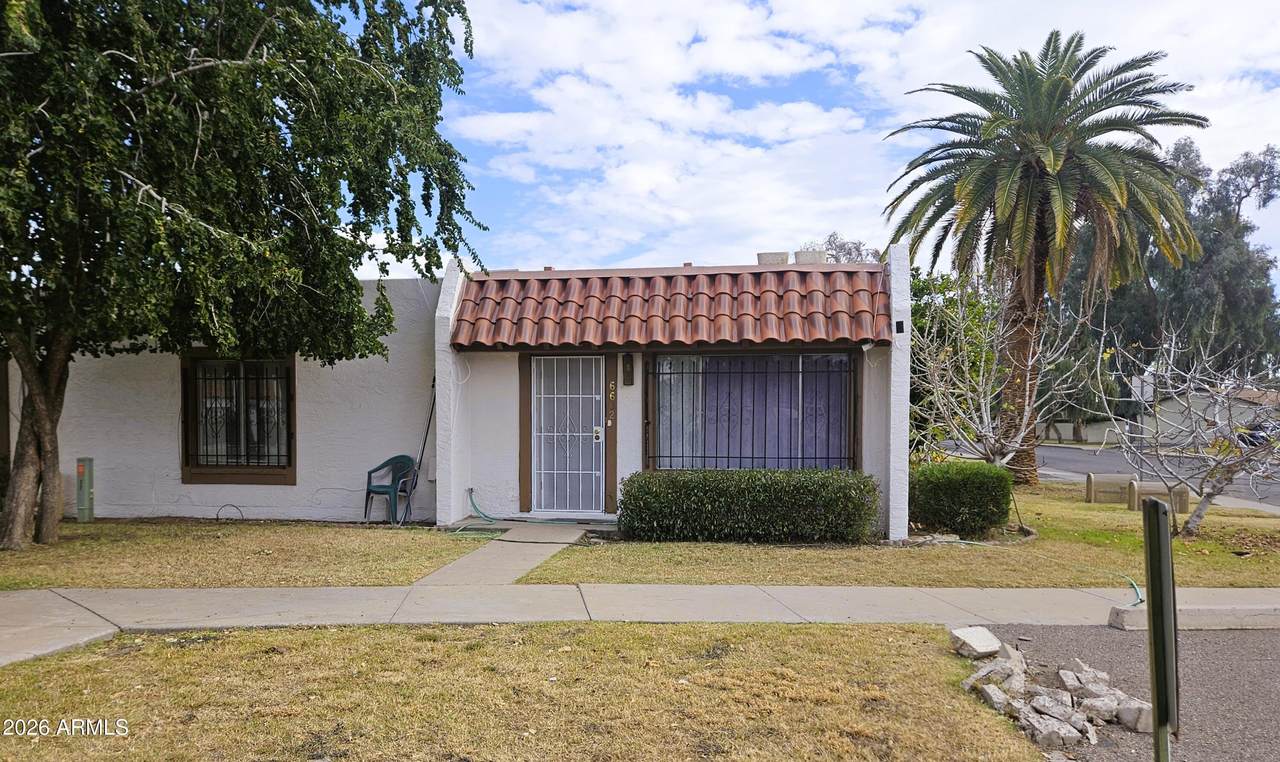 6602 46TH Avenue - Photo 1