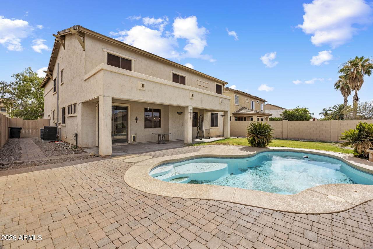 341 Key West Drive - Photo 1