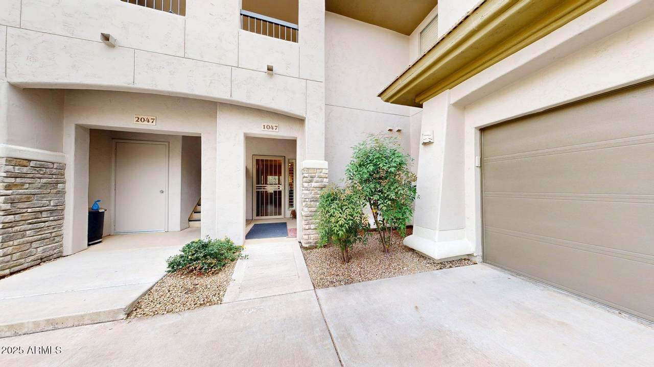 20121 76TH Street - Photo 1