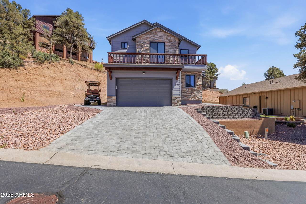 1906 Rainbow Trail - Photo 1