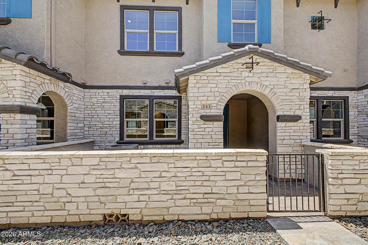 13975 Luke Parkway - Photo 1