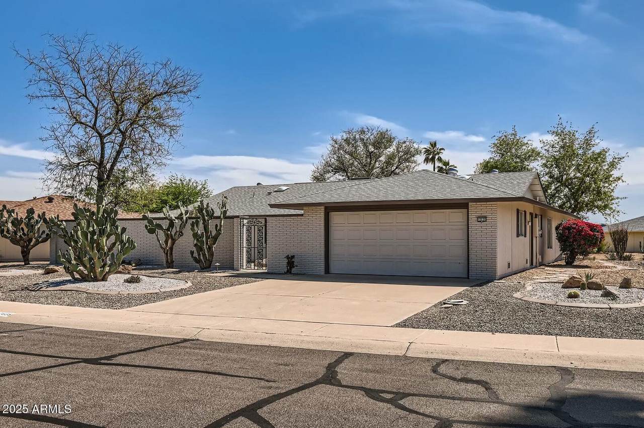 12535 Skyview Drive - Photo 1
