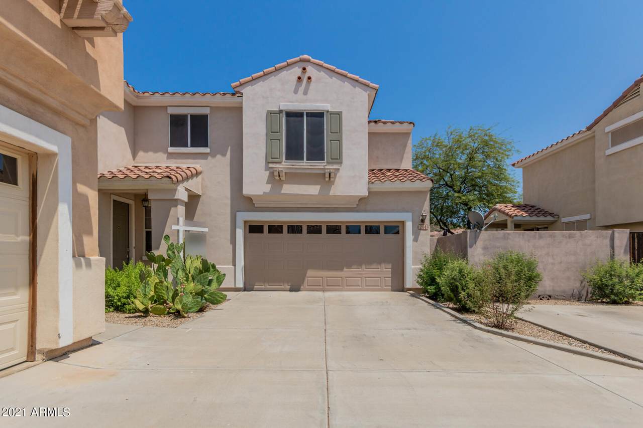 204 Mountain Sage Drive - Photo 1