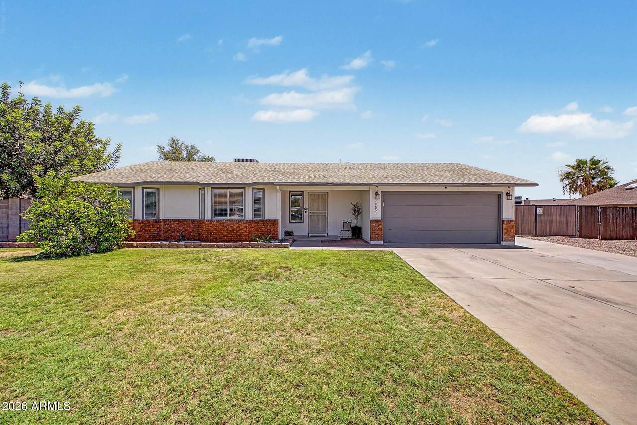 5553 Drummer Avenue - Photo 1