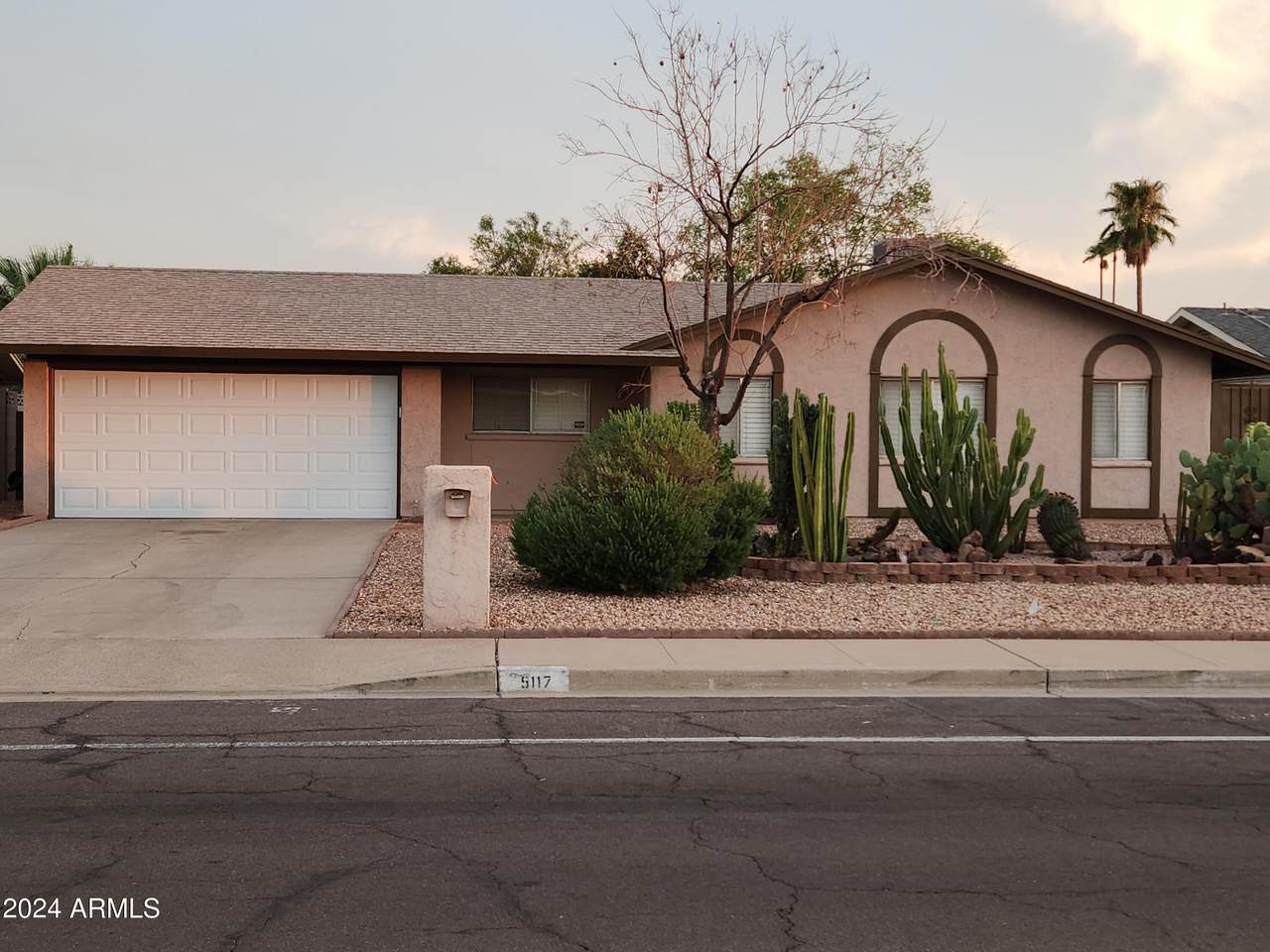 5117 Acoma Drive - Photo 1
