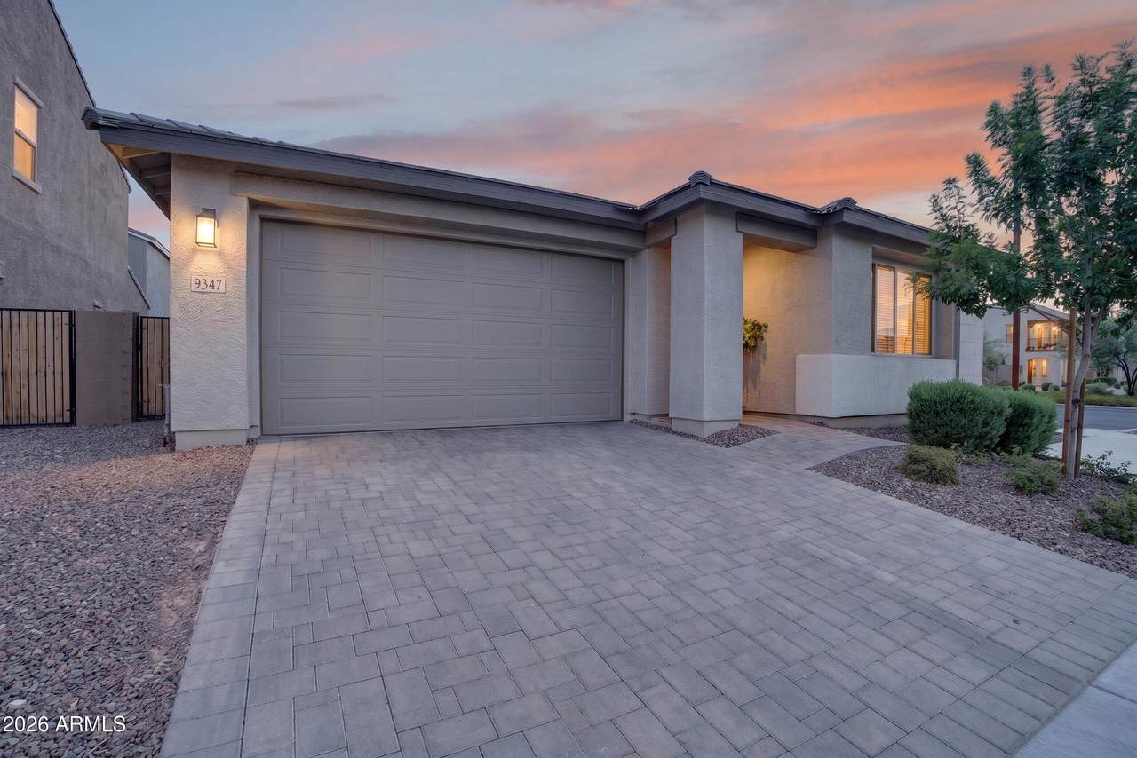 9347 Saturn Avenue - Photo 1