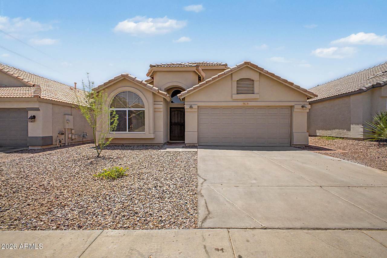 18618 21ST Street - Photo 1