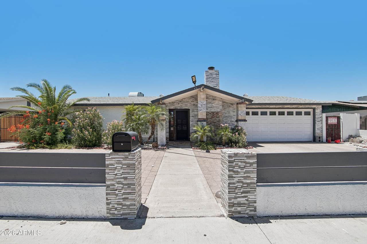 3829 Thunderbird Road - Photo 1