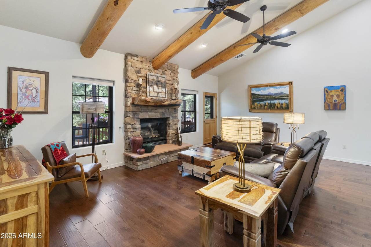 2555 Village Court - Photo 1