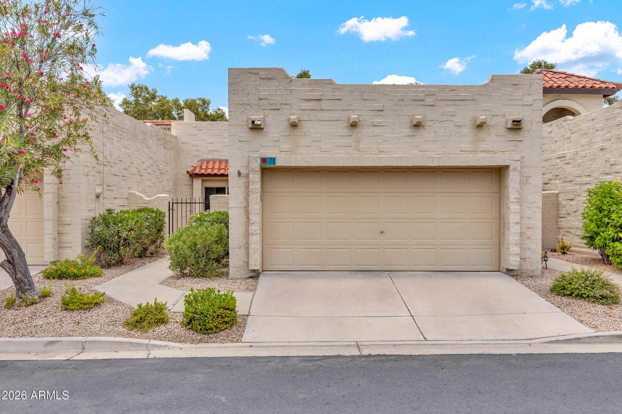 1235 Sunnyvale - Photo 1
